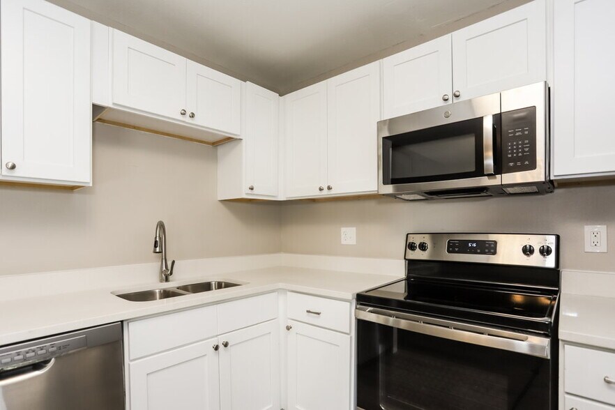 Building Photo - 11337 Blackbark Dr