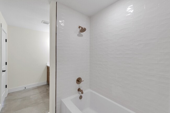 Building Photo - 23135 Tranquil Spring Ln