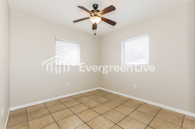 Building Photo - 139 Harrison St