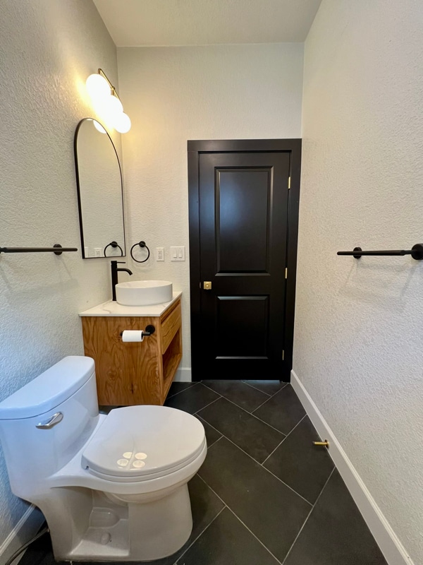 Building Photo - 1075 Irving St