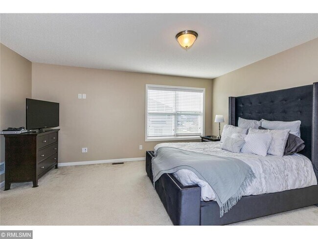 Building Photo - 5149 95th Way N