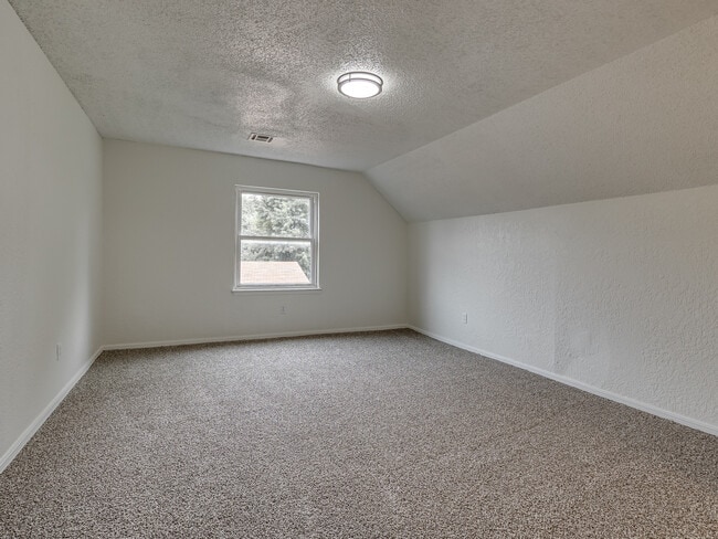 Building Photo - 4821 Cinderella Dr