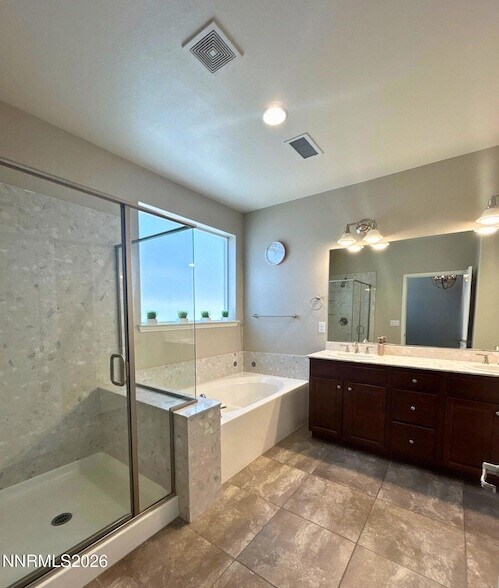Building Photo - 10131 Mesa Cortona Dr
