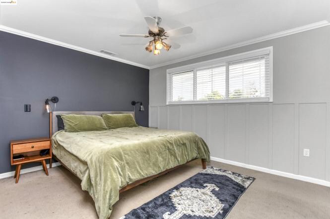 Building Photo - 2419 Erie Dr