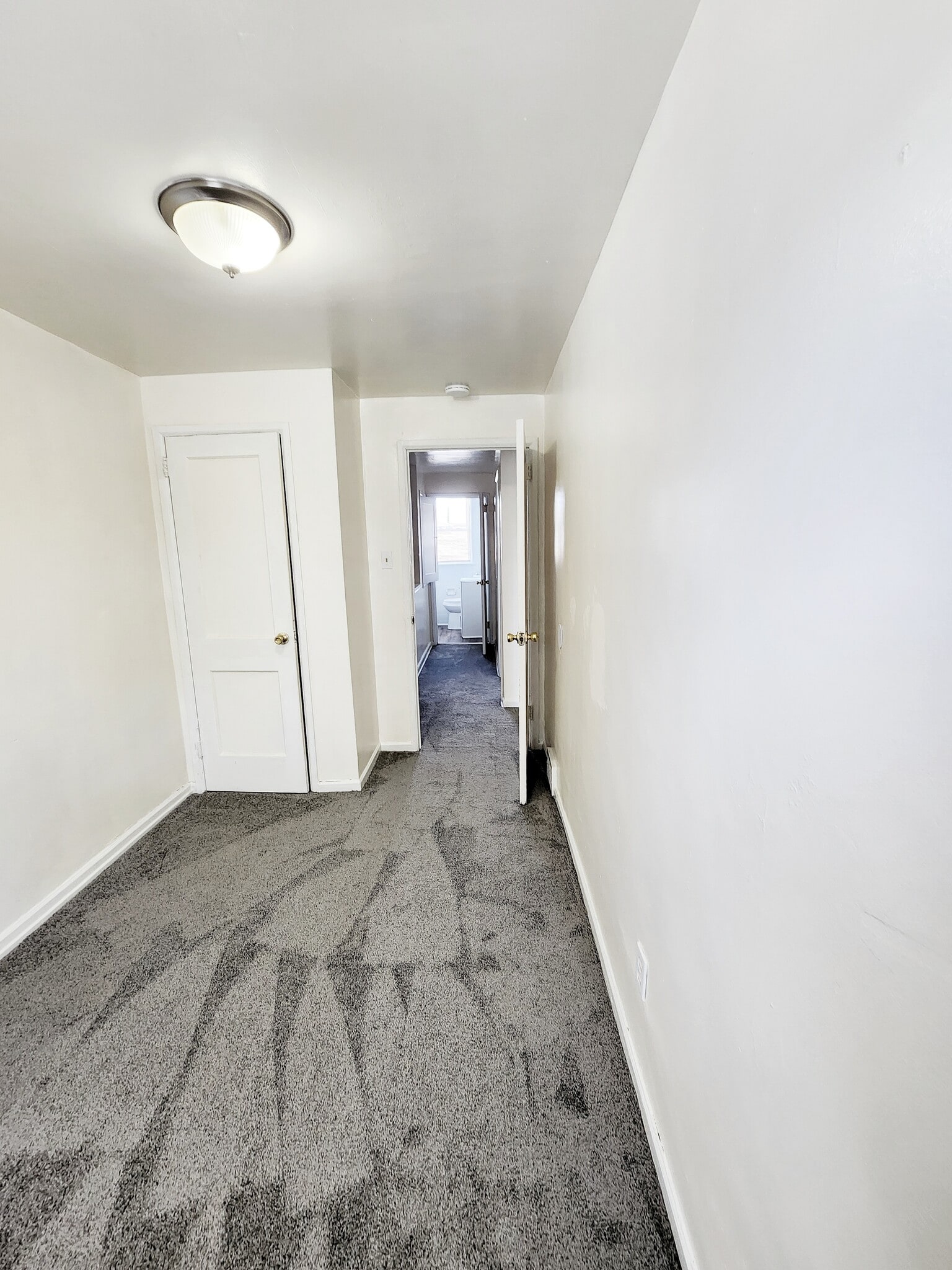Building Photo - 2601 N Heald St
