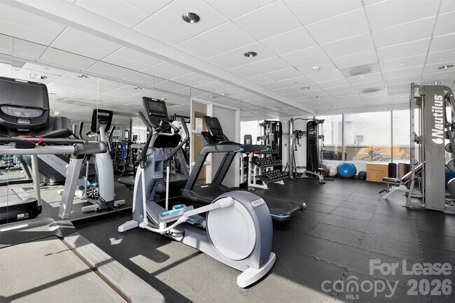 Building Photo - 315 Arlington Ave