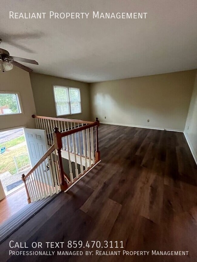 Building Photo - 605 Dardanelles Dr