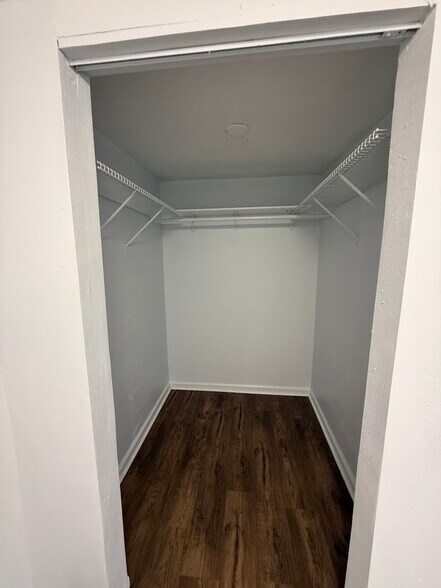 Building Photo - 1109 Arkansas St