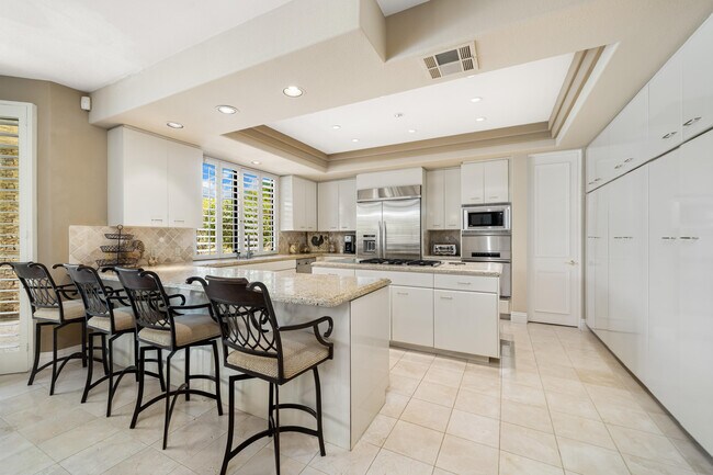 Building Photo - 45640 Rancho Palmeras Dr