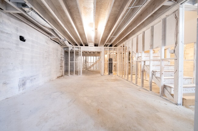 Building Photo - 14770 81st Ave N