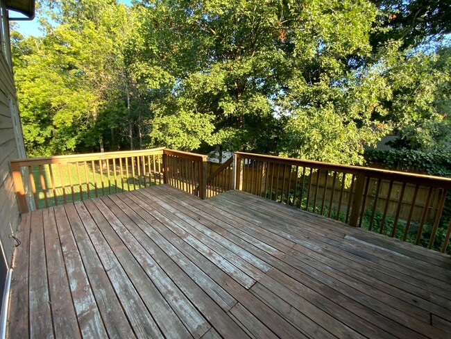 Building Photo - 201- 203 Briarcrest Ct