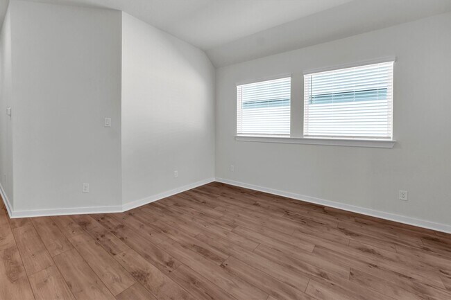 Building Photo - 16035 Bishops Cap Way