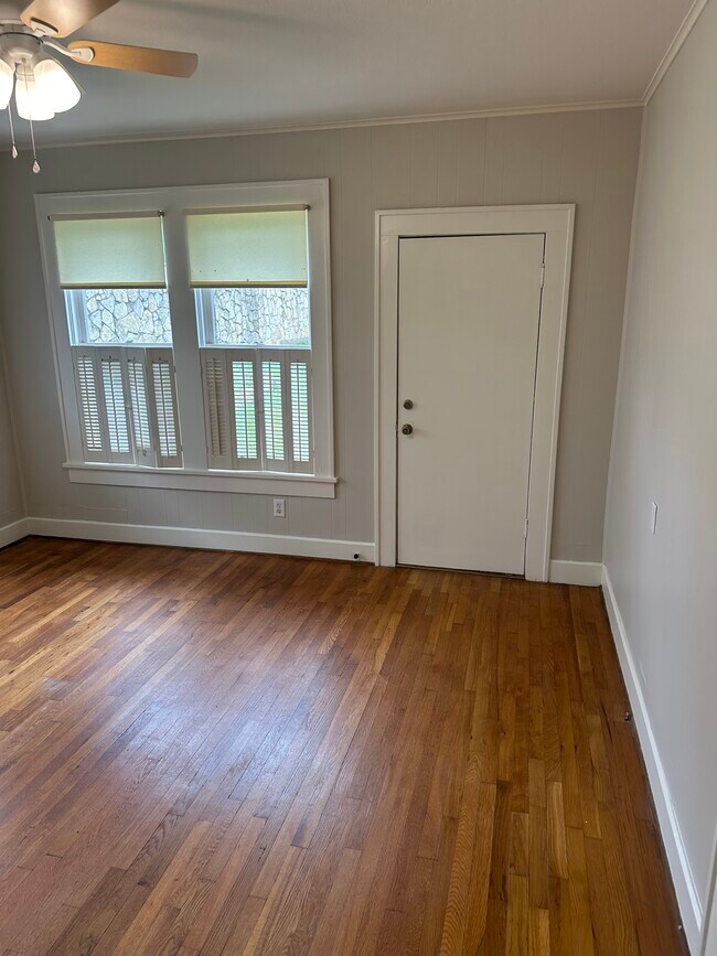 Second Bedroom - 2600 Lubbock Ave