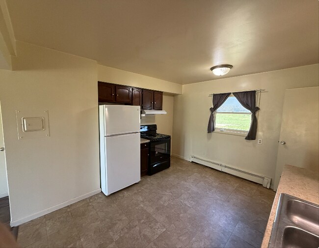 Building Photo - 6007 Oran Ave