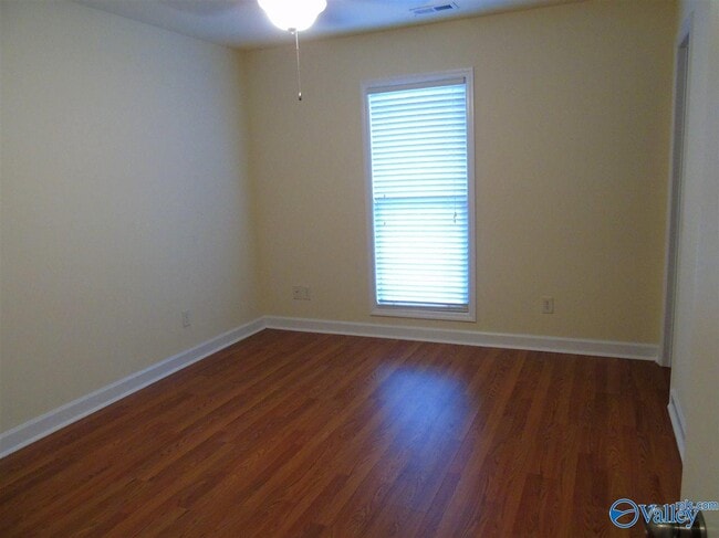 Building Photo - 5157a Maysville Rd