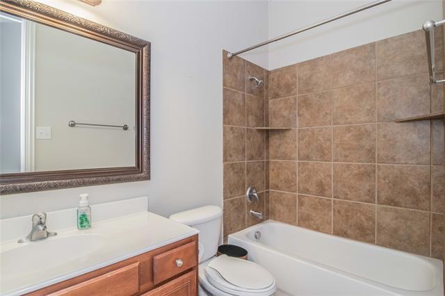 Building Photo - 4647 Phillip Dr