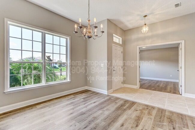 Building Photo - 2436 Bonnie Lakes Dr