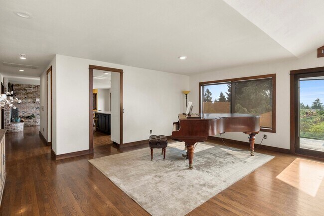 Building Photo - 20479 Comet Ln