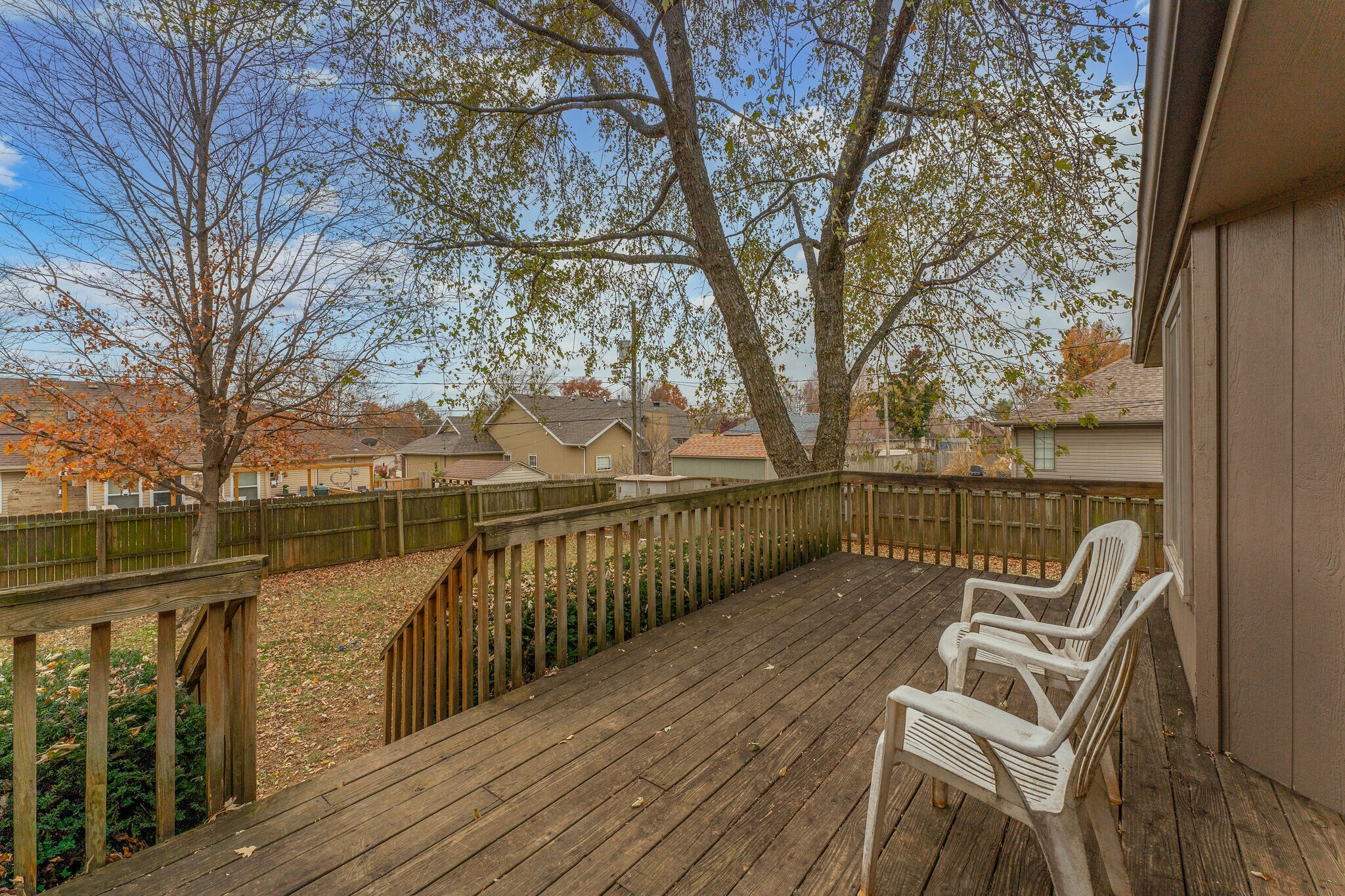 Rear deck - 3668 W El Castile St