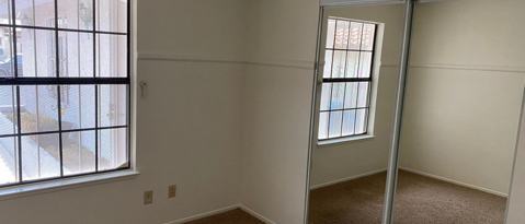 Building Photo - 8432 Mulcahy Ave