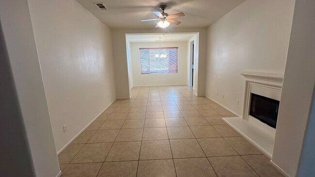 Building Photo - West Lancaster Single Story Home