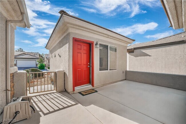 Building Photo - 7349 Shelduck St