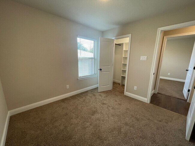 Building Photo - 8113-8115 Tanner