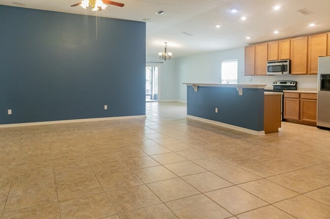 Building Photo - 112 Celtic Wedding Dr