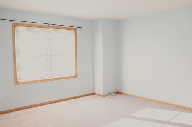 Building Photo - 6414 Pizarro Cir
