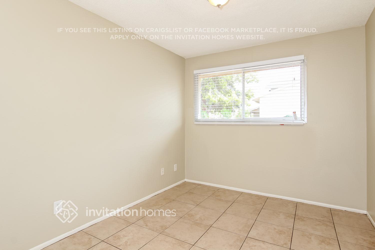 Building Photo - 5746 N 41st Dr