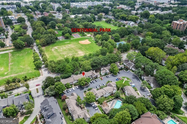 Building Photo - 33 Finch Trail NE