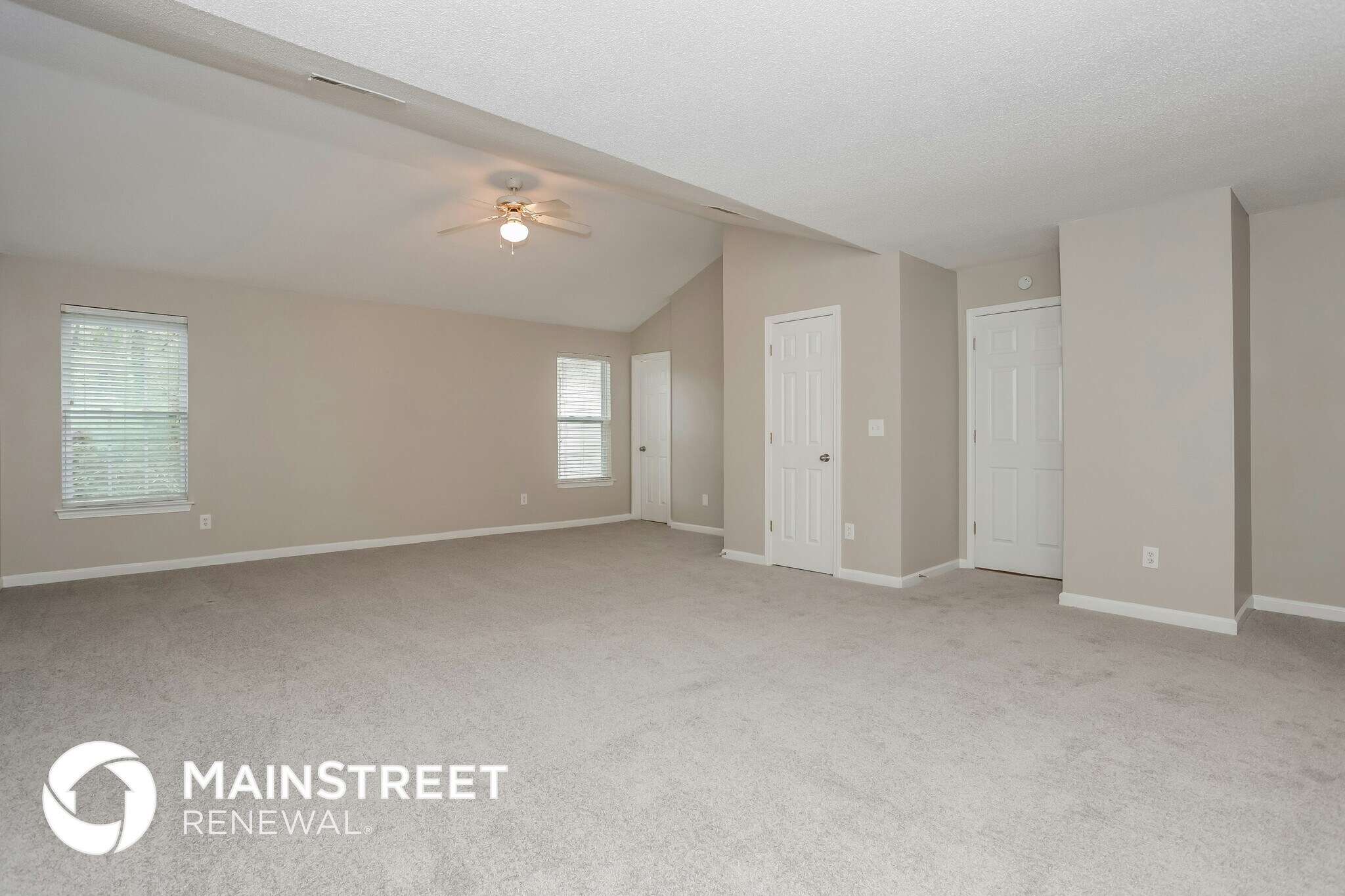 Building Photo - 2043 Reflective Waters Rd