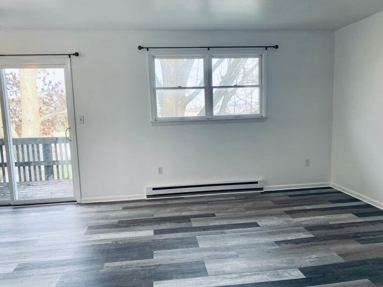 Building Photo - 848 N 16th St