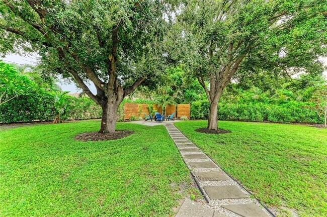 Building Photo - 302 San Marco Dr