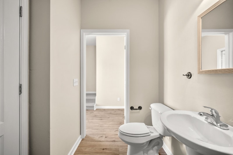 Building Photo - 732 Arbor Lake Dr