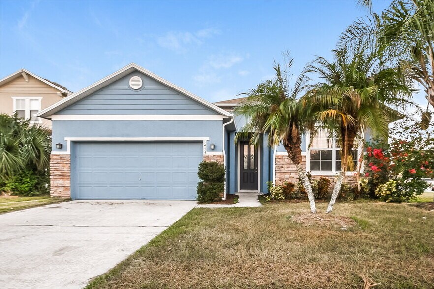 Primary Photo - 1454 Blackwater Pond Dr