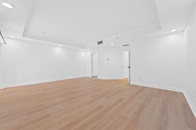 Building Photo - 1719 SW 23rd St