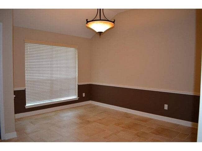 Building Photo - Glenhill Drive, Pearland, TX 77584 - 3 BR 2.5 BA single-family home