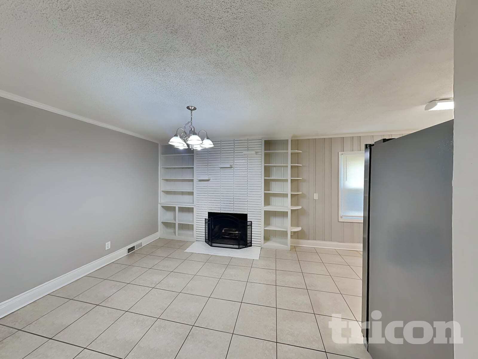Building Photo - 1141 Dooley Dr