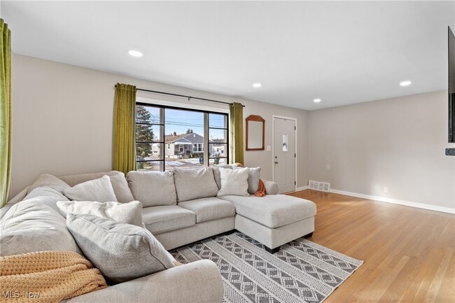 Building Photo - 2767 8th St
