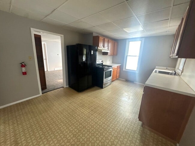Building Photo - Coming Soon – 1-Bedroom Apartment