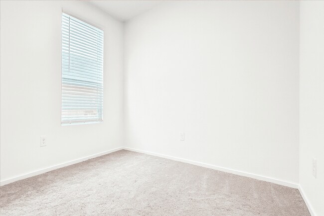 Building Photo - 26231 Arrowleaf Dr