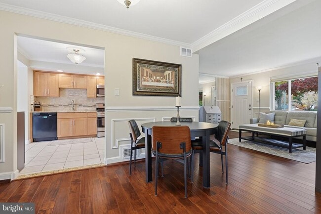 Building Photo - 7137 Murray Ln