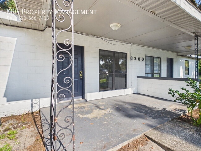 Building Photo - 3200 NE 56th Ave