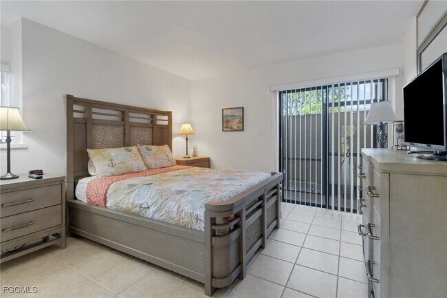 Building Photo - 5015 Harbortown Ln