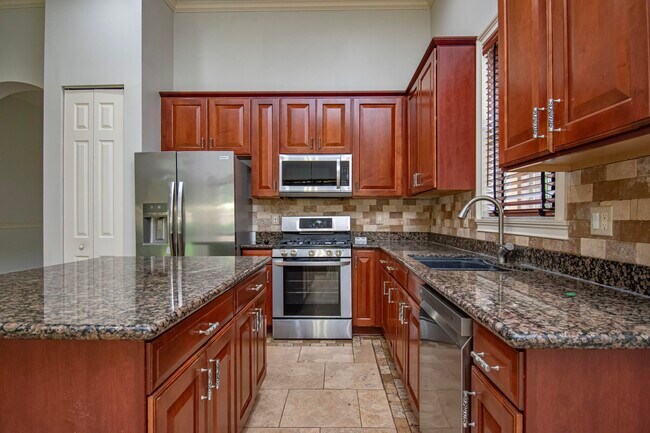 Building Photo - 10265 Isle Wynd Ct