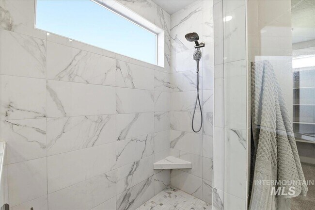 Building Photo - 2374 S Pelion Way