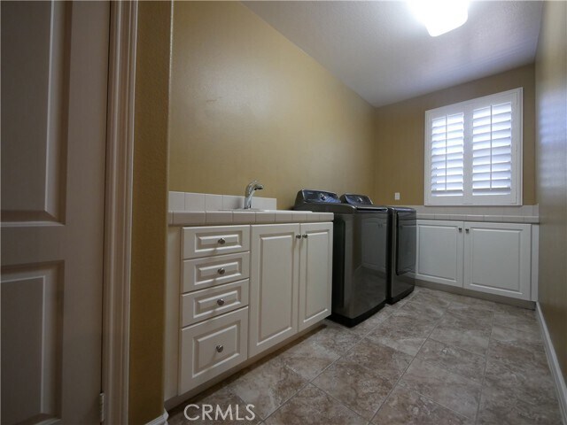 Building Photo - 8203 Soft Winds Dr