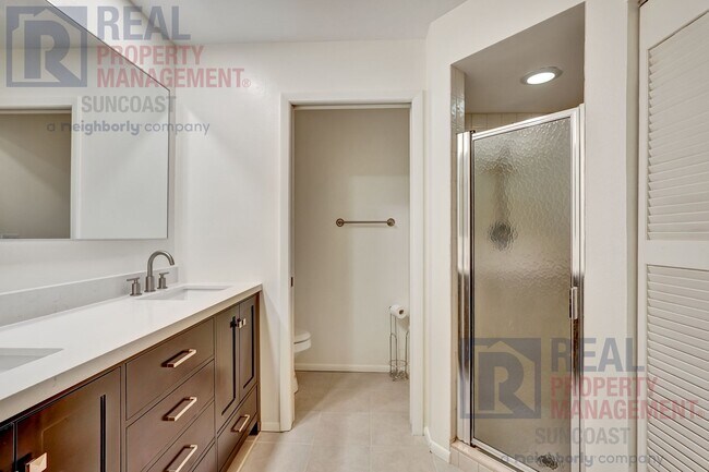 Building Photo - 3777 Bonaventure Ct