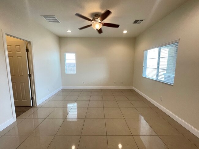 Building Photo - To schedule a viewing call Wally Fellman a...
